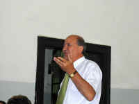 direktor.jpg (137911 bytes)