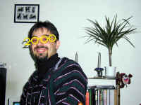 kriss2000.jpg (98133 bytes)